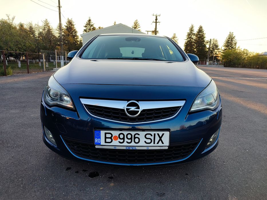 Opel Astra j an fabricație 2012, 1.7motorina Euro5