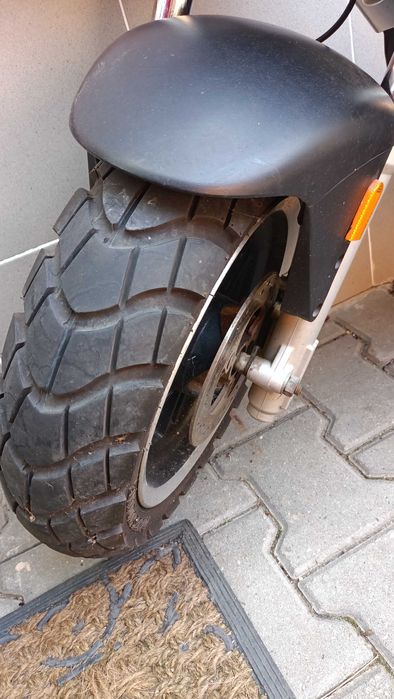 Vand scooter Yamaha mbk stunt