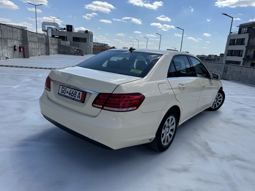Mercedes-Benz E200 CDI 2016 • Automată • Euro 6 • W212