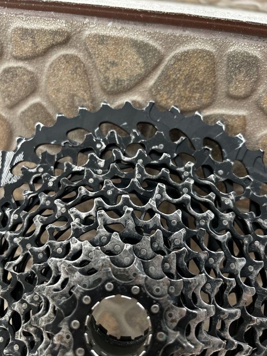 Caseta SRAM GX Eagle 12v, 10-50t, XG1275 (pinioane, prindere XD)
