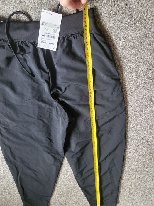 Nike pantaloni de dama