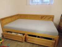 Дървено легло с 2бр. шкафчета плюс матрак