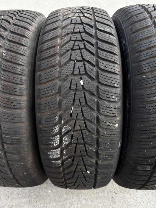 Anvelope 215/60R17 Hankook Iarna M+S