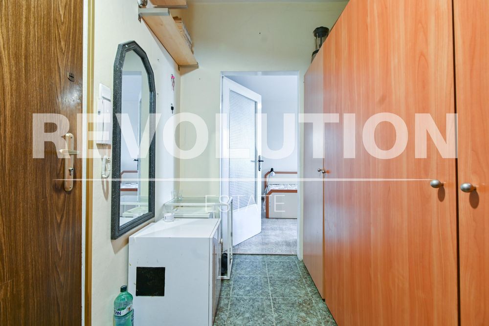 Продава се Двустаен апартамент в София, Редута - 53 кв.м за 3329 €/кв.м - Снимка #7