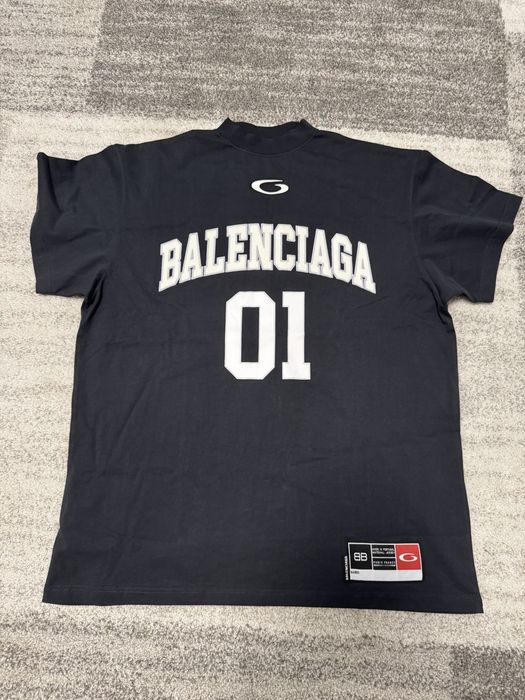 Tricou Balenciaga oversized