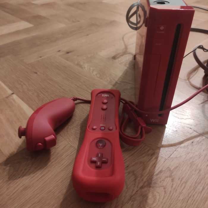 Nintendo Wii червено(Супер Марио)
