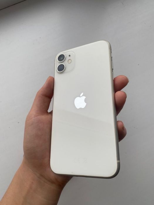 обменяю 11 айфон.