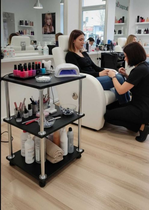 Помощна маса/ козметична количка етажерка ПДЧ Айви мебел