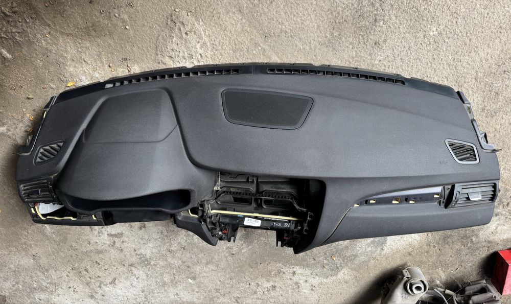 Арматурно табло бмв х3/х4,ф25,ф26(armaturno tablo bmw x3/x4, f25/26)