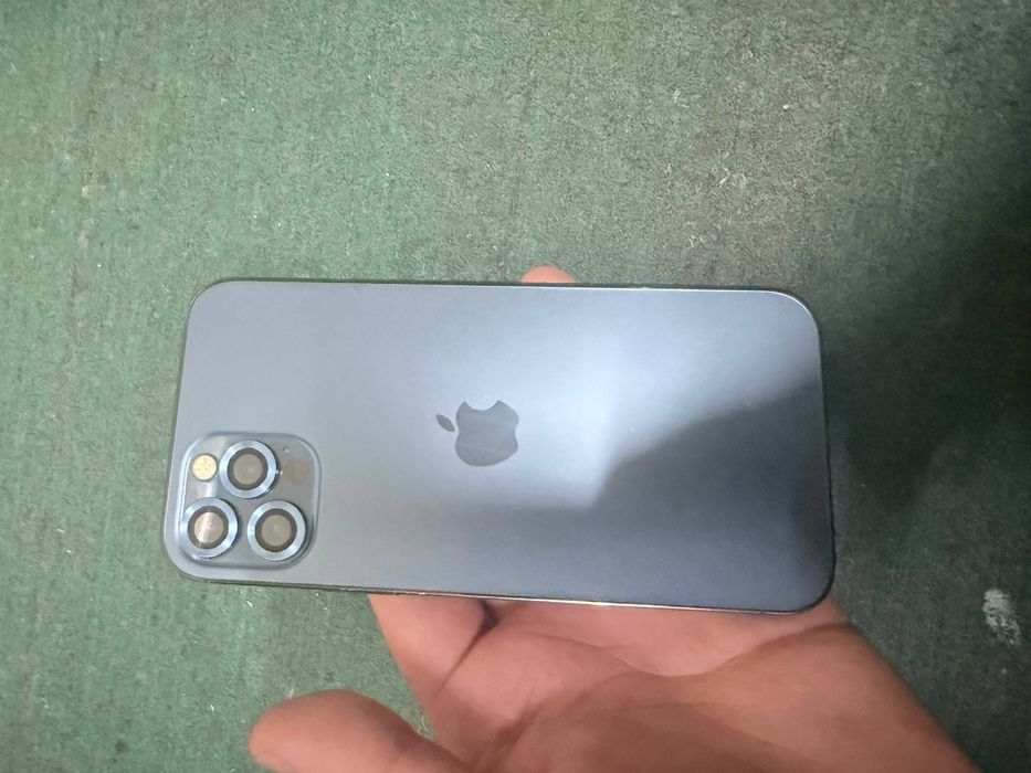 Айфон 12 про состаяния зор