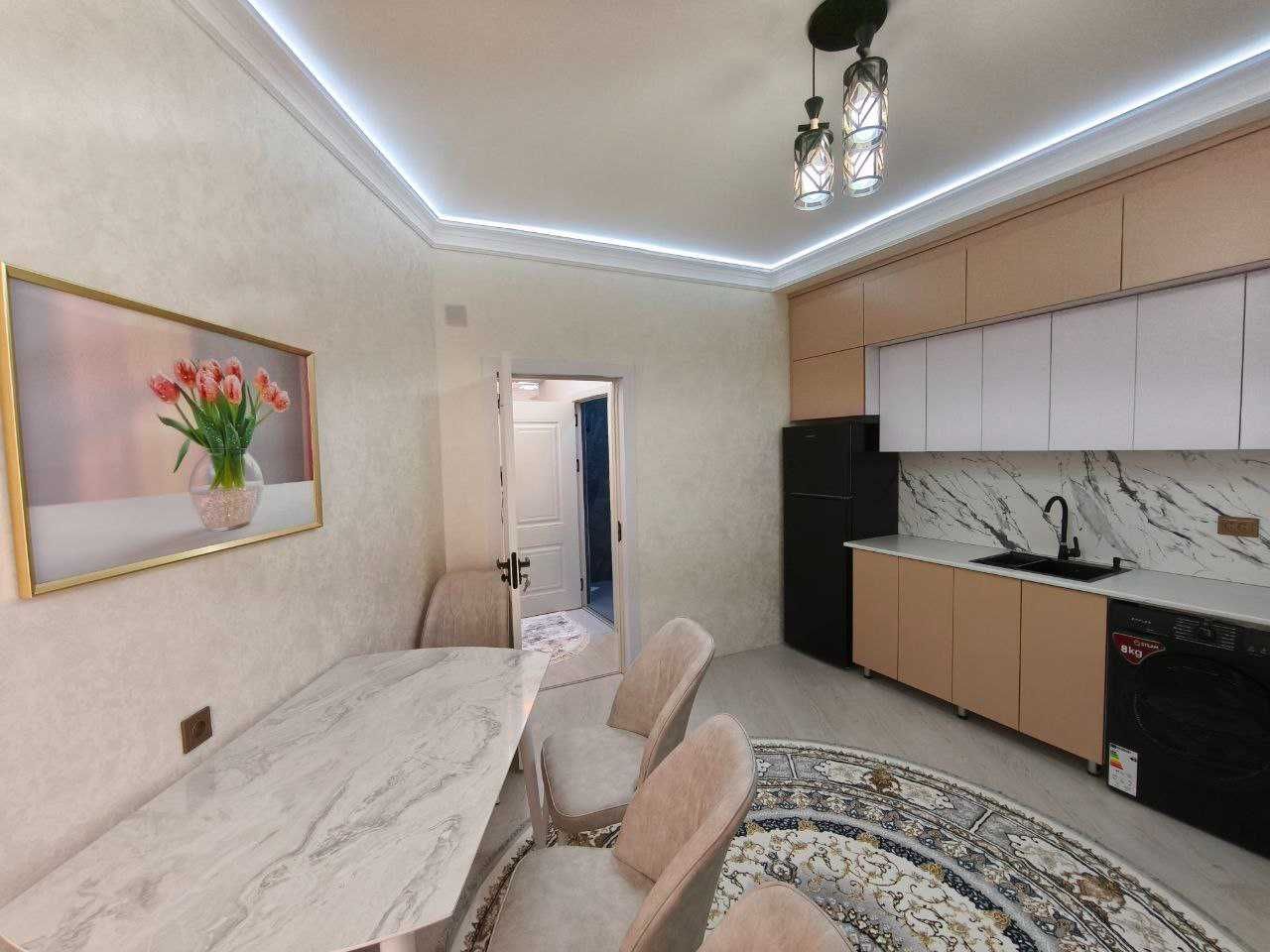 2х комнатная квартира на 8 этаже  63кв/м, в Самарканде