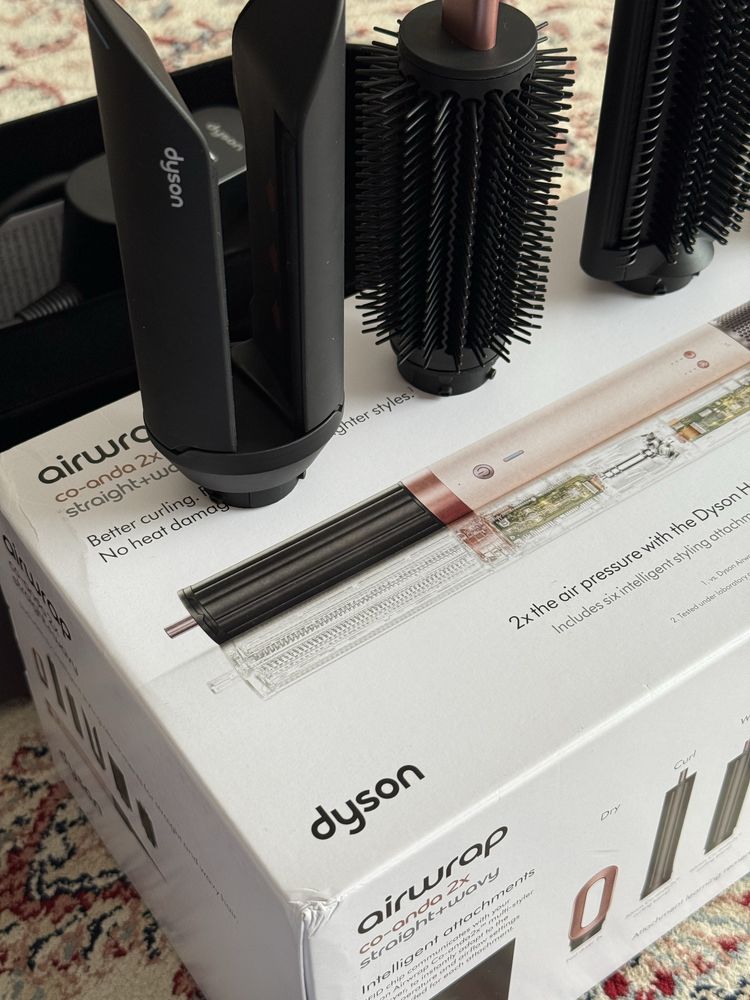 Срочно продам абсолютно новый Dyson Co anda 2x Розовый оригинал 100%