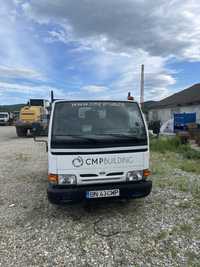 Camionetă Nissan cabstar