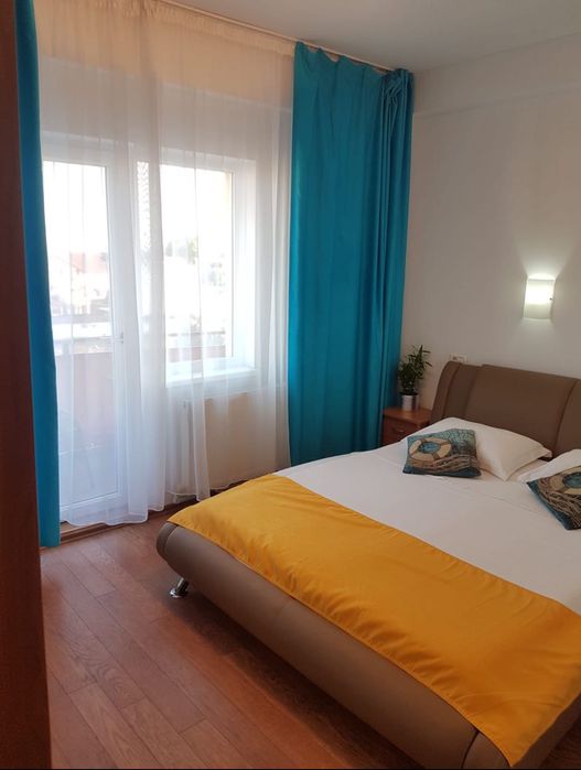 4 buc draperii turcoaz 300*270 cm cu rejansa - 100lei/buc