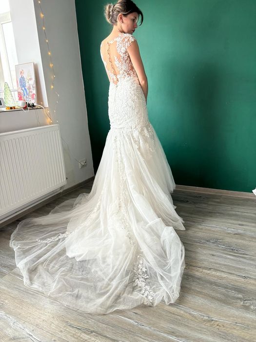 Rochie de mireasa stil sirena