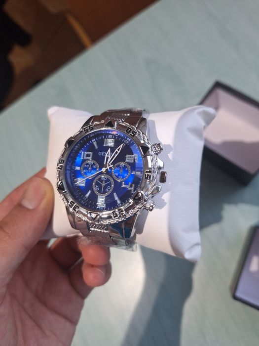 Ceas Geneva – Accesoriul Perfect pentru Eleganță și Stil”