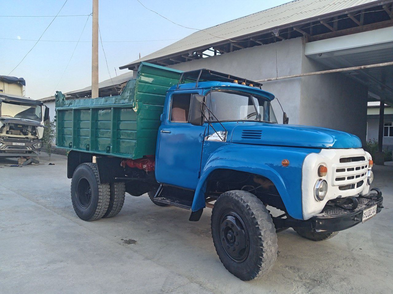 ЗИЛ 130холати ало