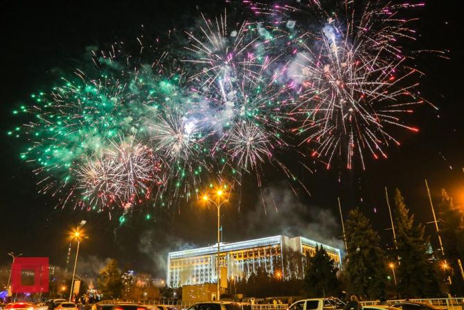 Холодный фонтан Фейерверк 24/7 установка и доставка бесплатно