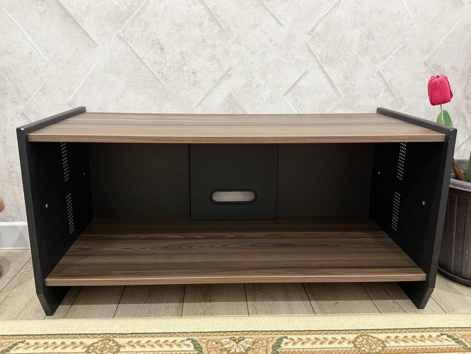 Продается тв тумба