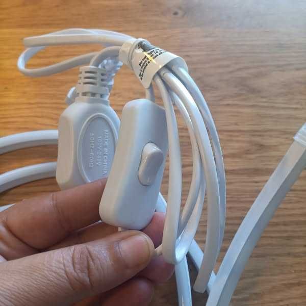 Неонова LED лента 2 метра – жълта, водоустойчива, 220V