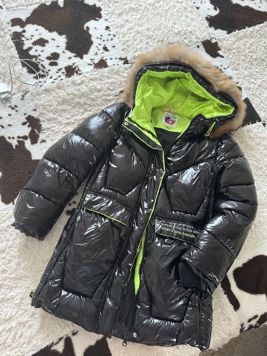 Куртка зимняя на девочку 7-8 лет