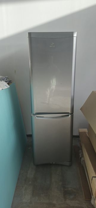 Хладилник indesit