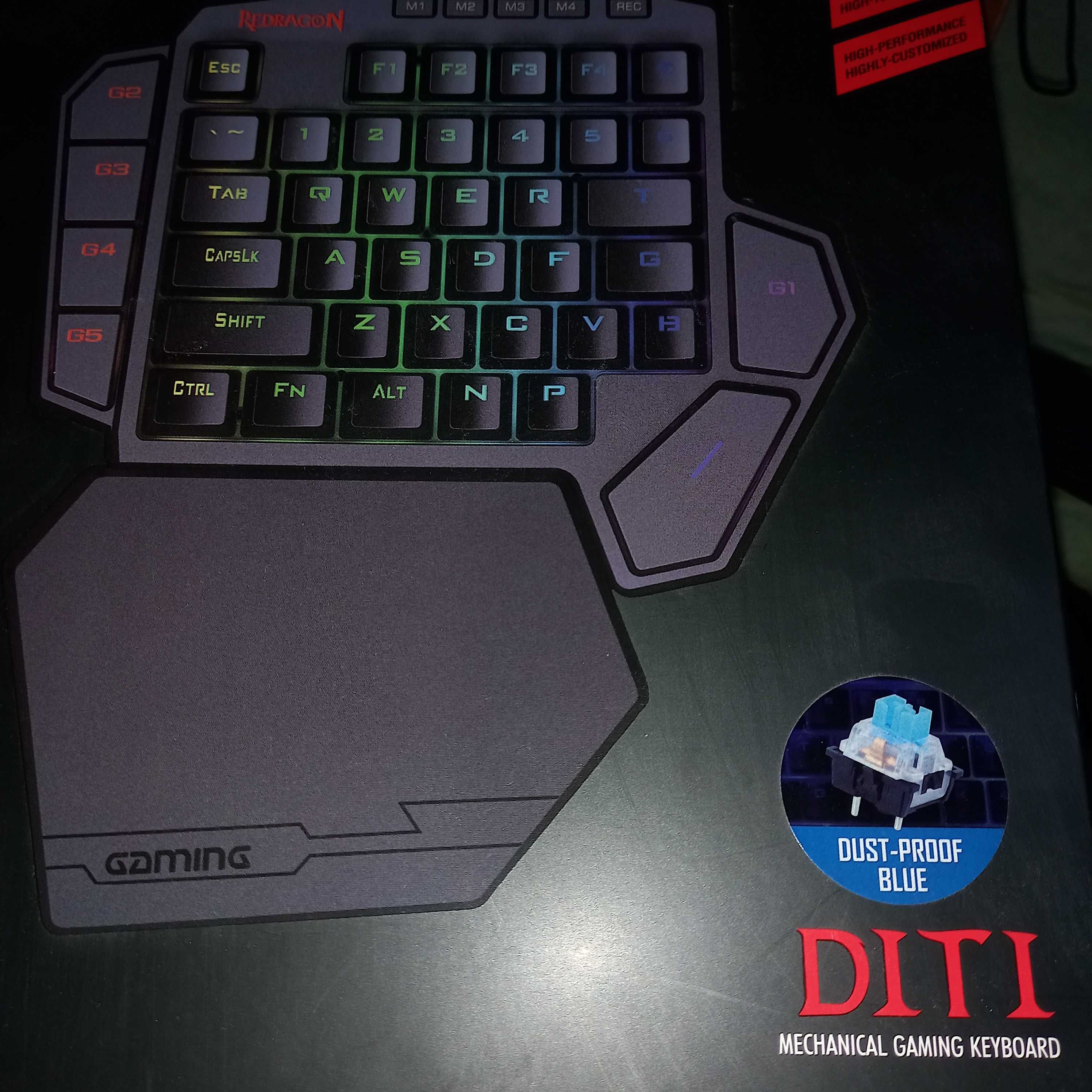 tastatura mecanica REDRAGON K585 DITI One-Handed RGB o singura mana