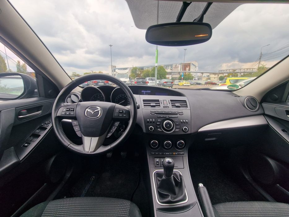 Mazda 3 / Raritate 55000Km /Facelift /1.6 Benzina/ Impecabila