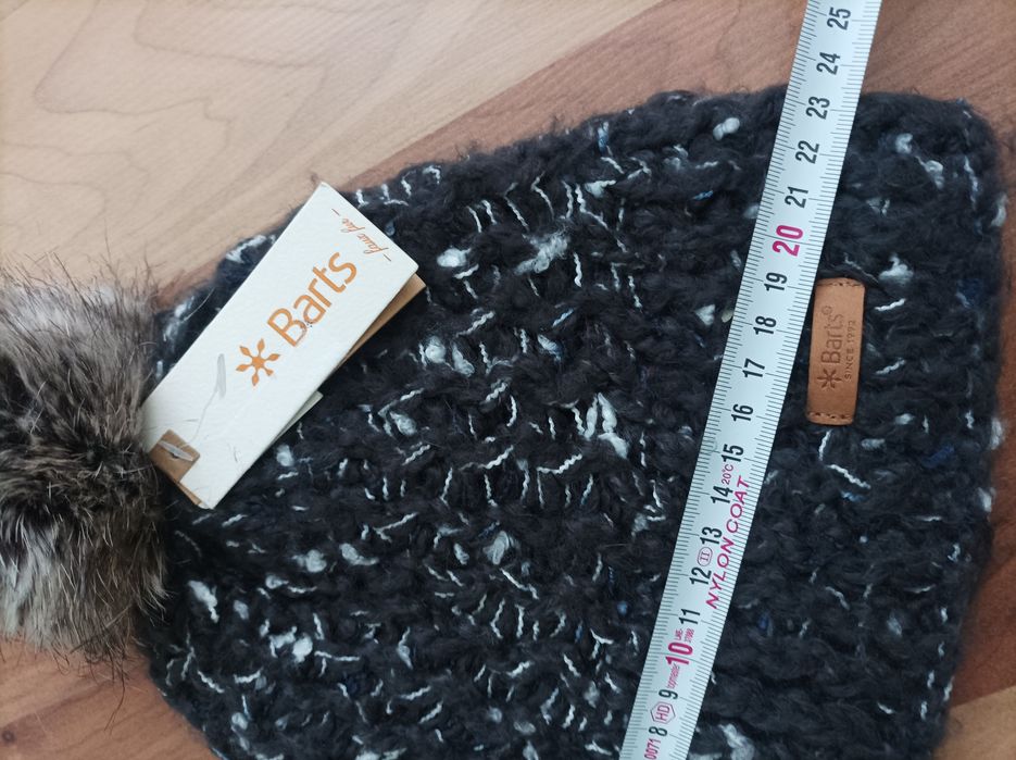 Нови шапки CMP/Barts