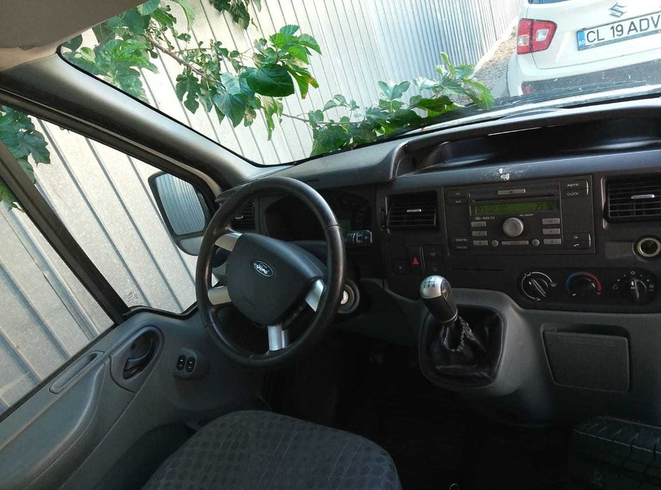 Ford transit persoane 9 locuri neinmatriculat adus olanda