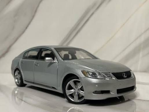 Оригинальные б/у фары от Lexus GS 190