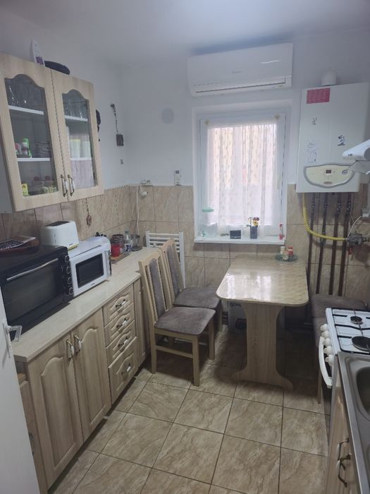 Apartament spatios 2 camere et 3 Panselelor nr.1