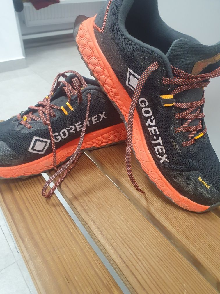 MTHIERX7 Goretex 42