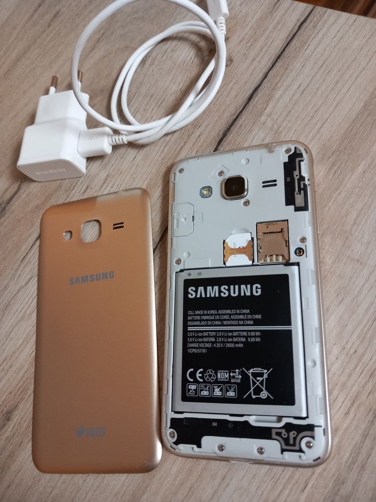 Samsung Galați j3 2016 Gold Duos.