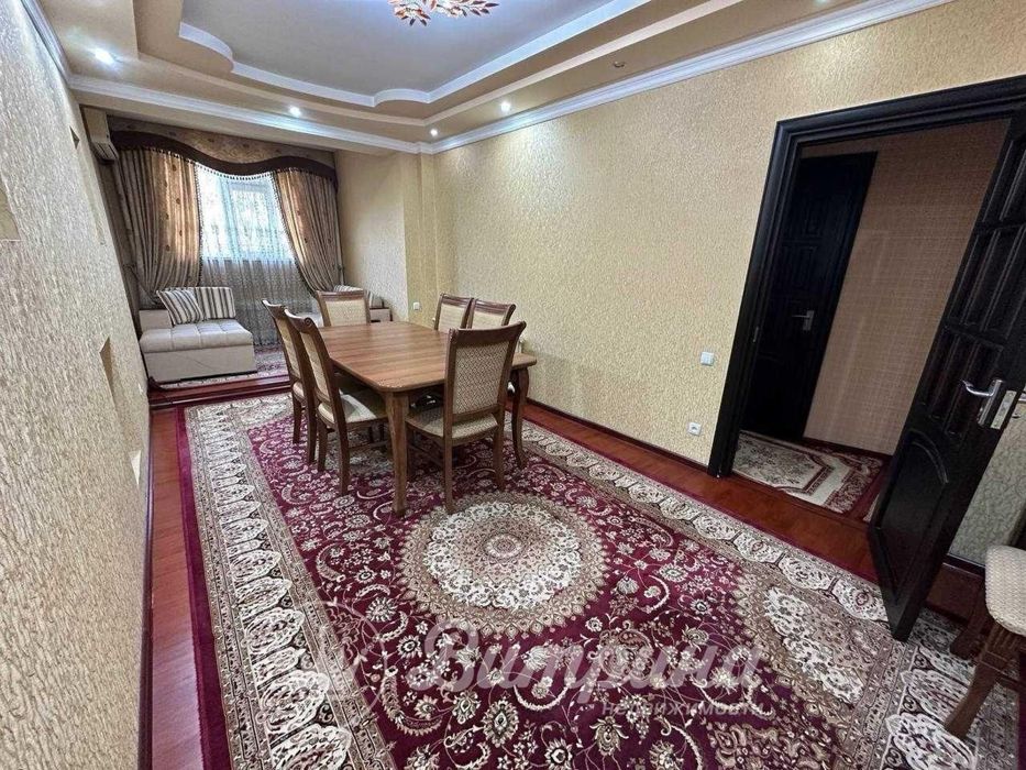 Продается 3-х комнатная квартира на Ц12 ор-р улица Зульфия Ханум