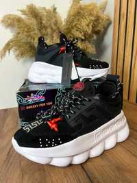 39-43 Versace Chain Reaction Black White