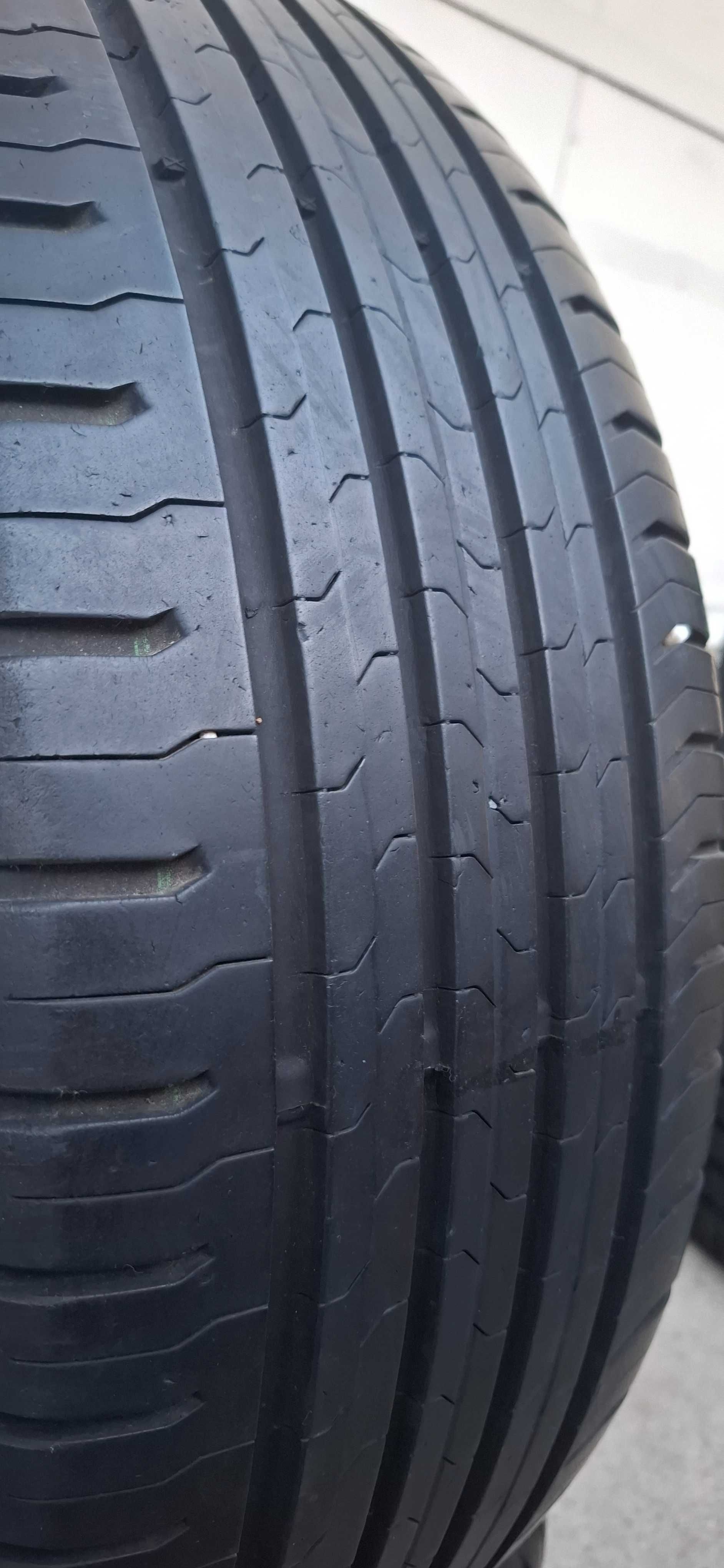 2бр. 215/55/17 Continental 6.3mm грайфер, дот 18г.