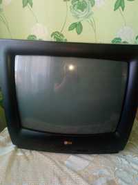 Продам телевизор рабочий телевизор 4000тнг