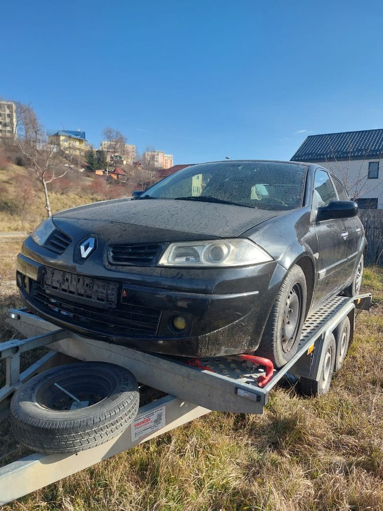 Dezmembrez/ Dezmembrari Renault Megane 2 cabrio berlina 1.9-1.616v-2.0