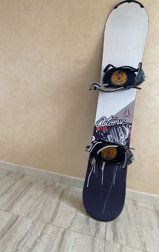 Vând placă snowboard Atomic și Boots Salomon