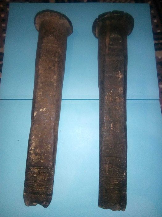 Големи ковани клинове