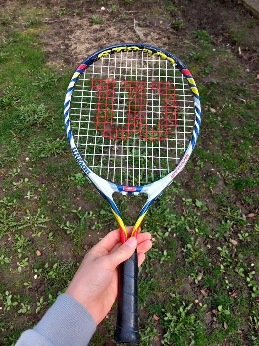 Racheta tenis junior Wilson.