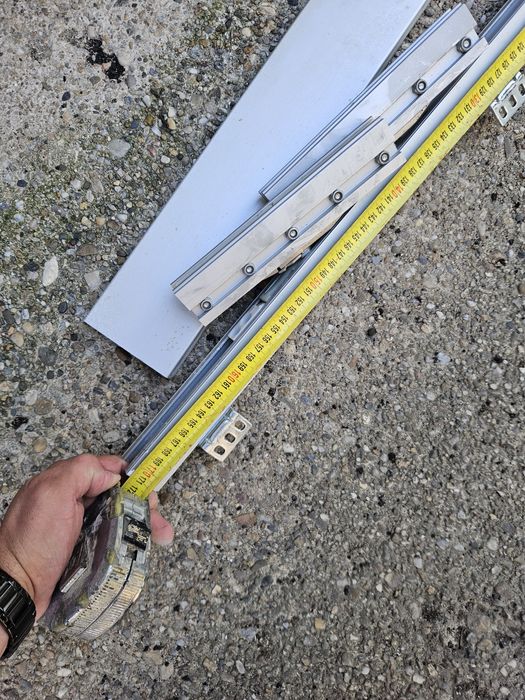 Sina aluminiu pentru usa culisanta de sticla
