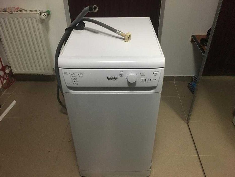 Masina de spalat vase Hotpoint- Ariston 10 seturi
