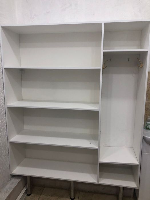 Продаю шкаф, почти новый