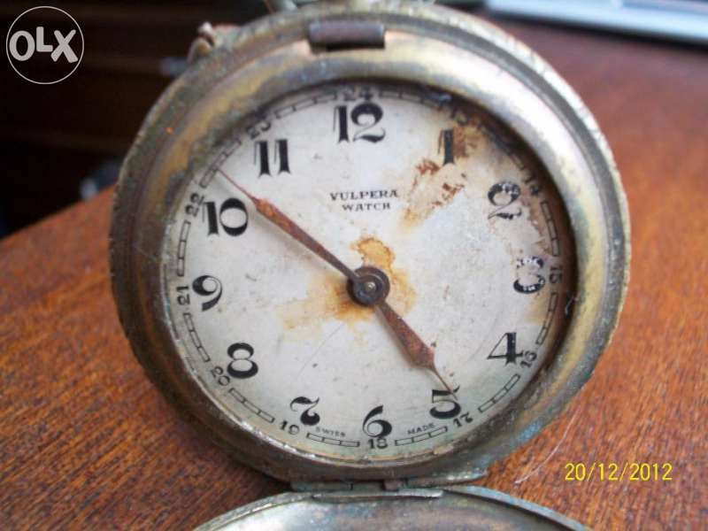 Стар швейцарски джобен часовник "Вулпера"