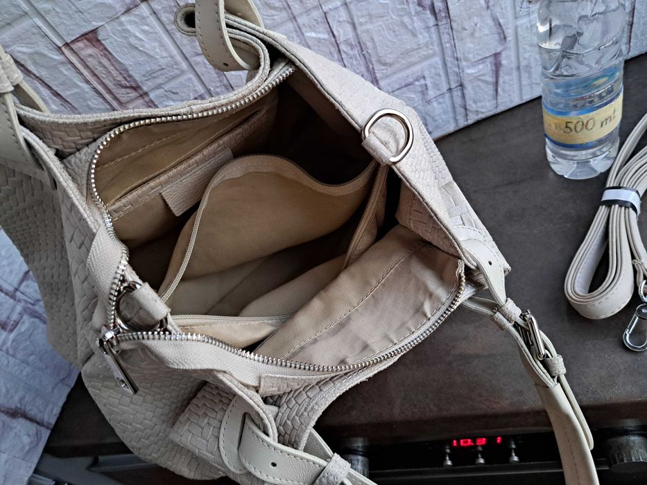 дамска чанта,бежова велурена торба-естествена кожа и велур