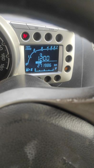 Spark 1 yevro 2012-yil 272000 halol yurgani