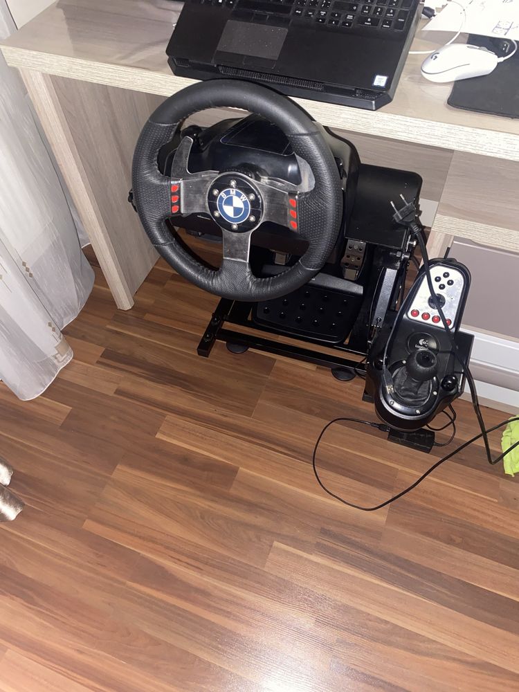Volan Logitech G27