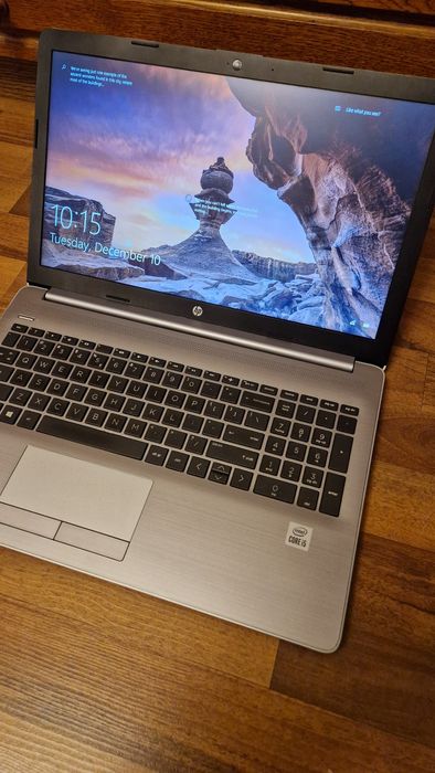 Laptop HP i5 gen 10 cu 16GB Ram Ssd